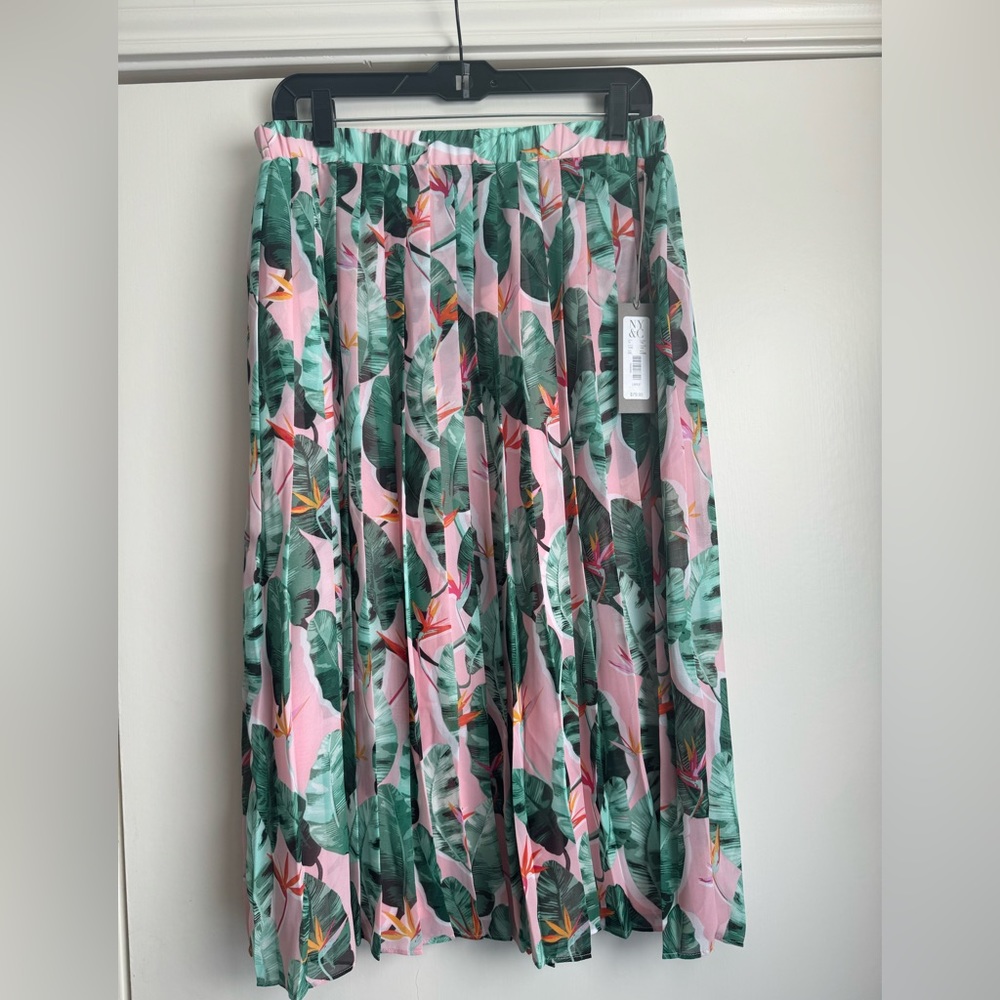 NY and Company Eva Mendes Collection Skirt